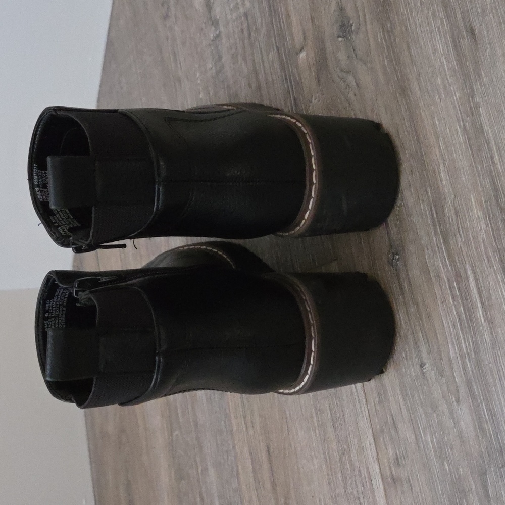 Wedge Gore Black Ankle Boots NEW Condition - Picture 4 of 7